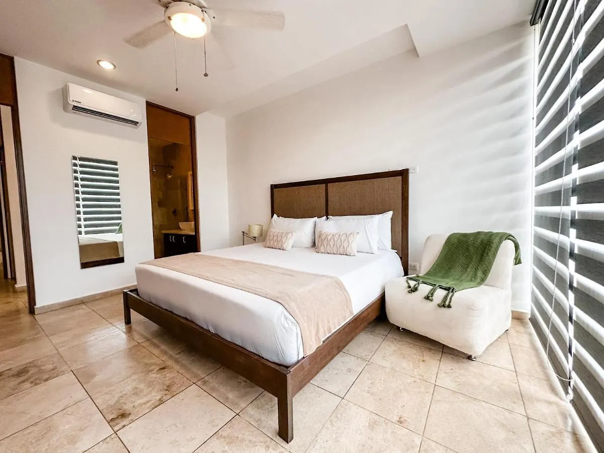 Dc 1103 Trendy Condo In Mamitas Beach Area Half Block To 5Th 신데 델 카르멘